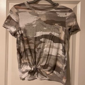 Abercrombie Kids 11/12 tees (2)